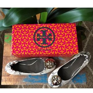 Tory Burch Reva-Roccia Python Print flats.